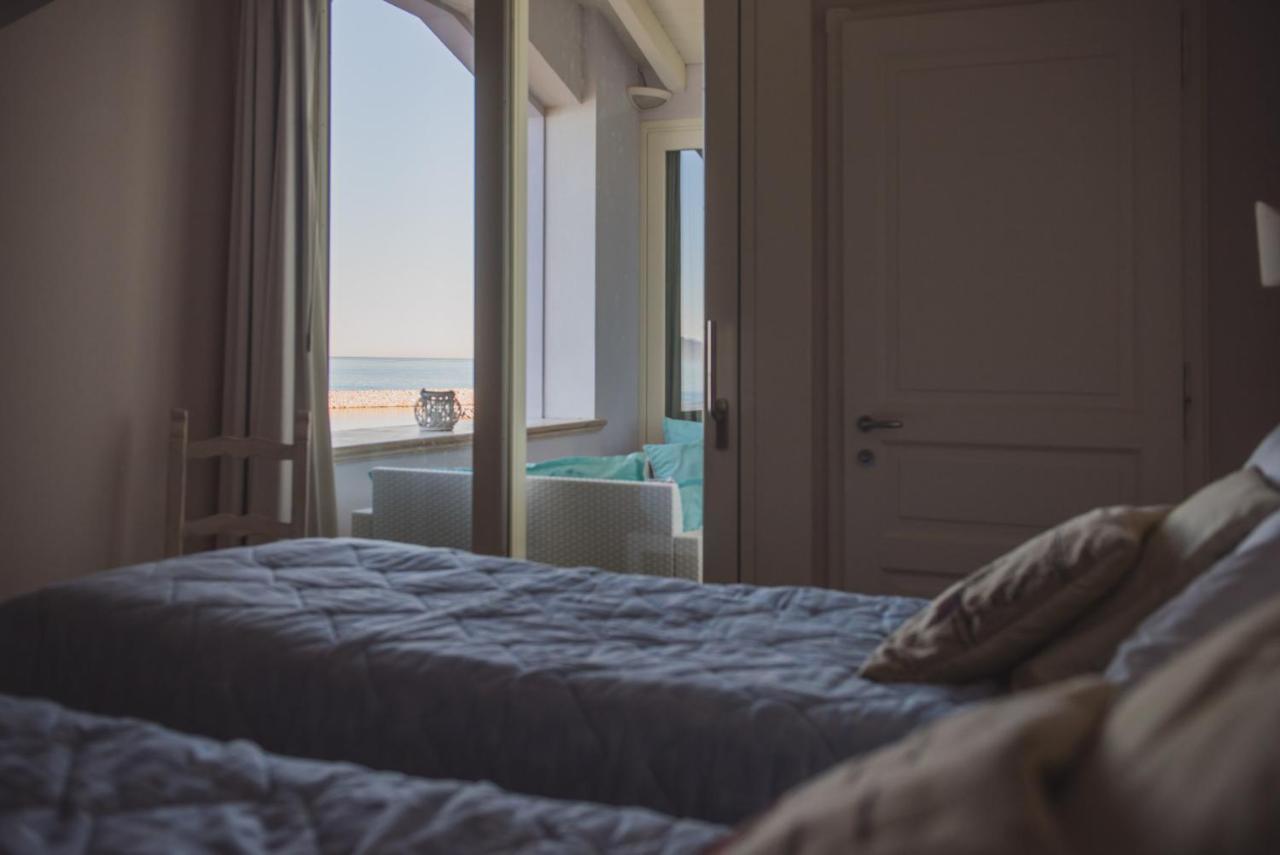 Villa Lilla Sulla Spiaggia Di San Vincenzo Luxury 외부 사진