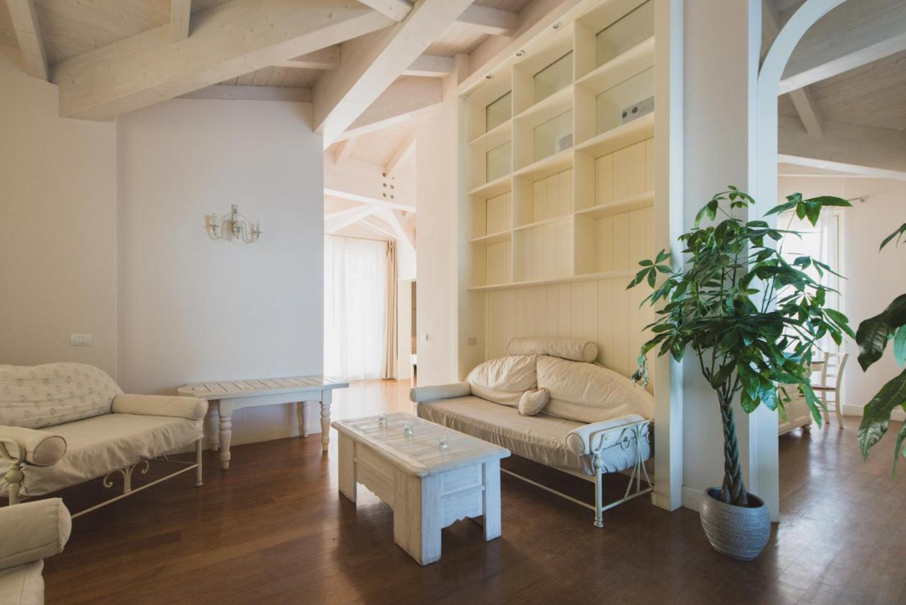 Villa Lilla Sulla Spiaggia Di San Vincenzo Luxury 외부 사진