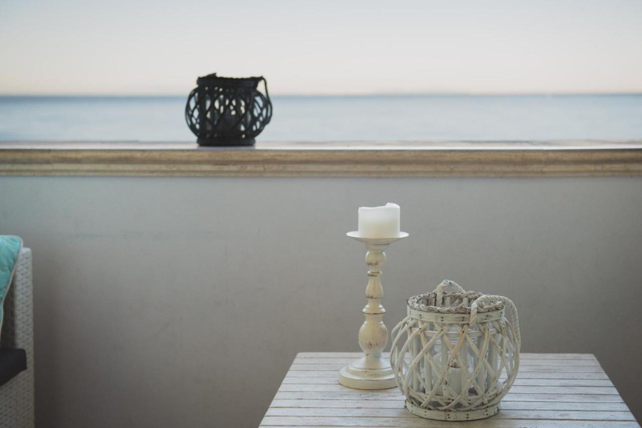 Villa Lilla Sulla Spiaggia Di San Vincenzo Luxury 외부 사진