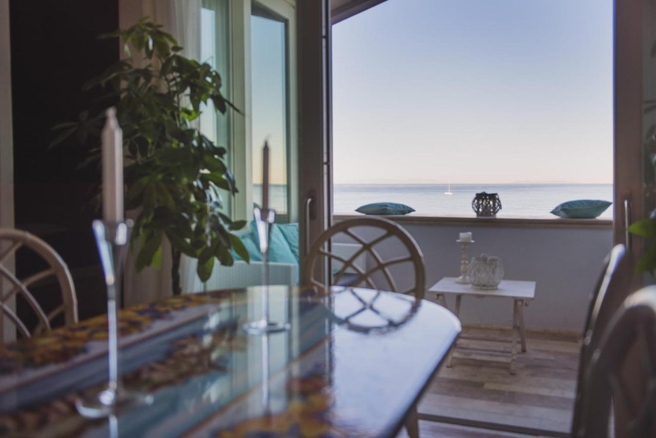 Villa Lilla Sulla Spiaggia Di San Vincenzo Luxury 외부 사진